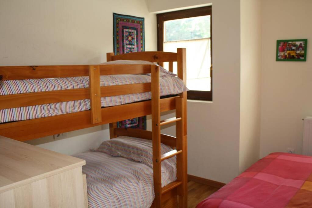 Duplex Con Jardin En Pirineos, Totalmente Equipado Apartment Villanua Luaran gambar