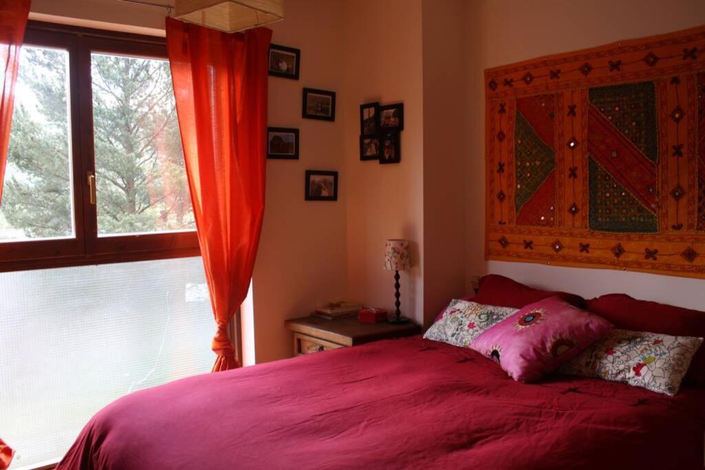 Duplex Con Jardin En Pirineos, Totalmente Equipado Apartment Villanua Luaran gambar