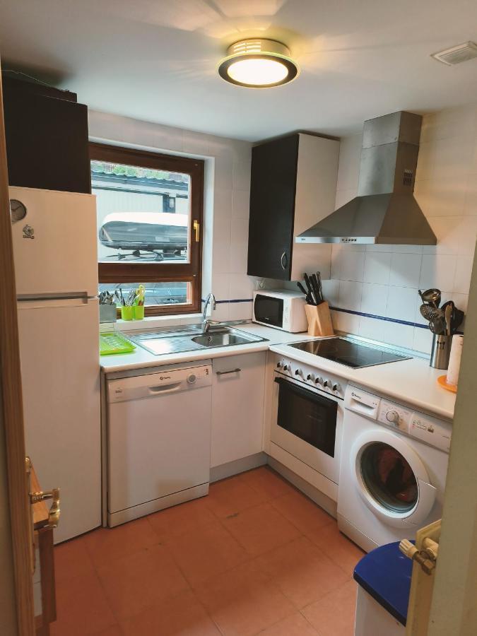 Duplex Con Jardin En Pirineos, Totalmente Equipado Apartment Villanua Luaran gambar