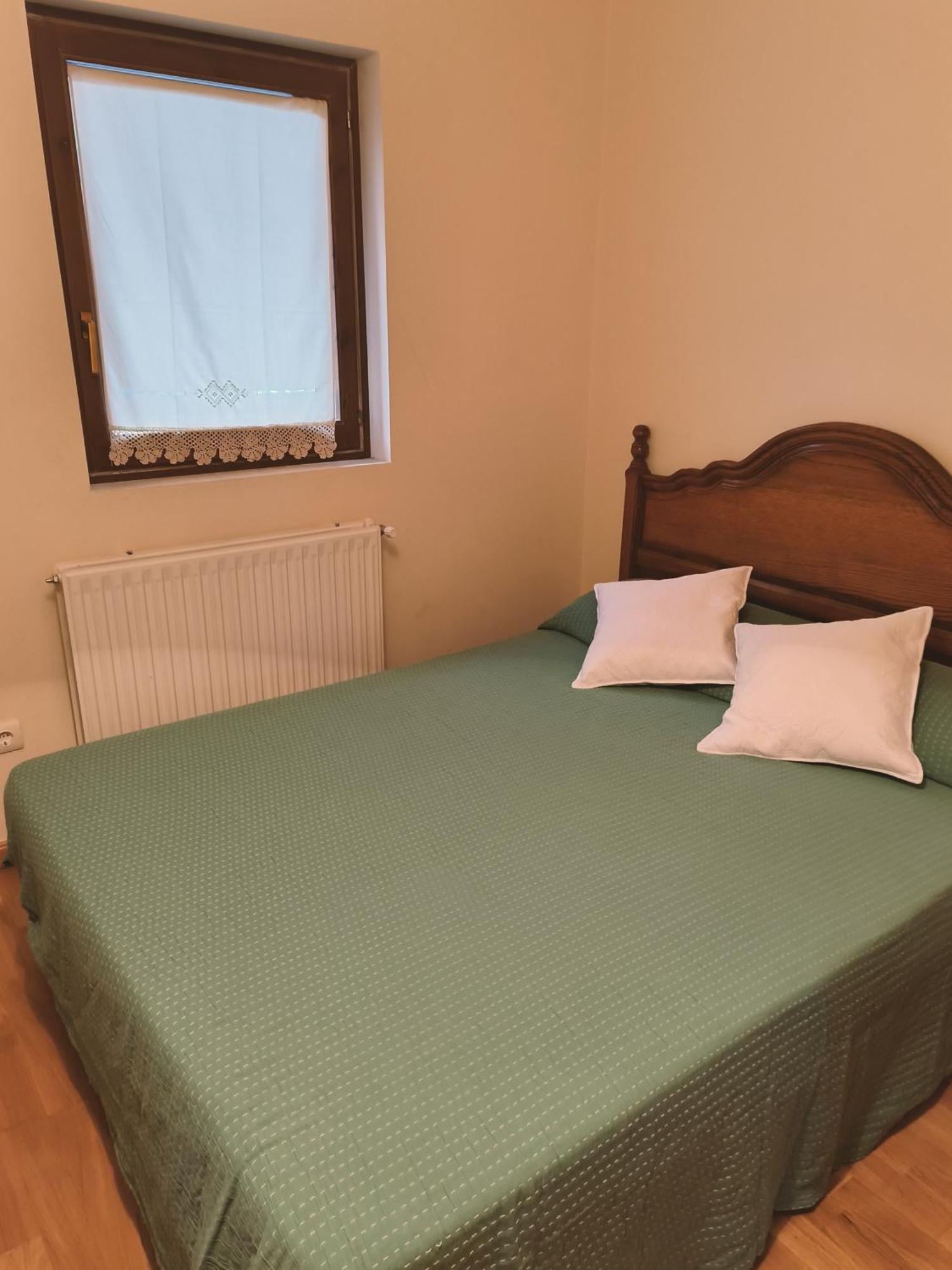 Duplex Con Jardin En Pirineos, Totalmente Equipado Apartment Villanua Luaran gambar